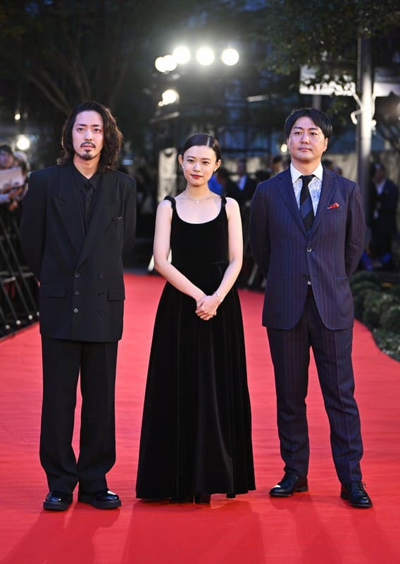 Ichiko Akihiro Toda Hana Sugisaki Ryuya Wakaba