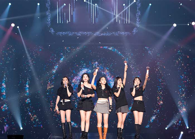 Red Velvet начали мировой тур с концерта «R to V» в Сеуле