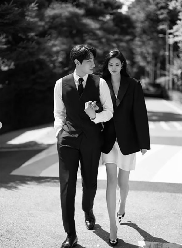 Юн Пак и Ким Су Бин поженились