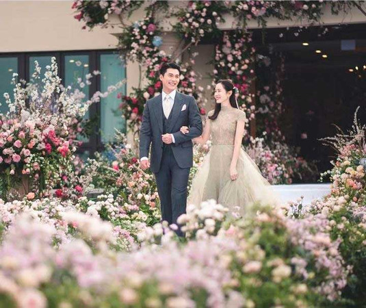 Хён Бин Hyun Bin Сон Йе Чжин Сон Е Джин Son Ye Jin свадьба фото