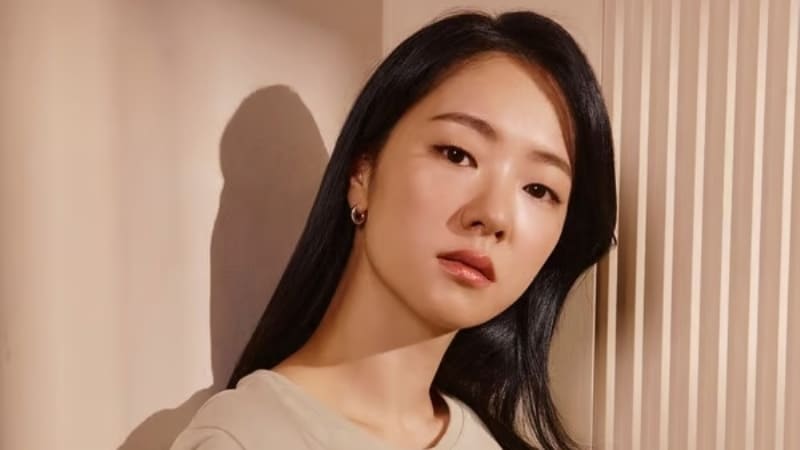 Чон Ё Бин Jeon Yeo Bin 전여빈