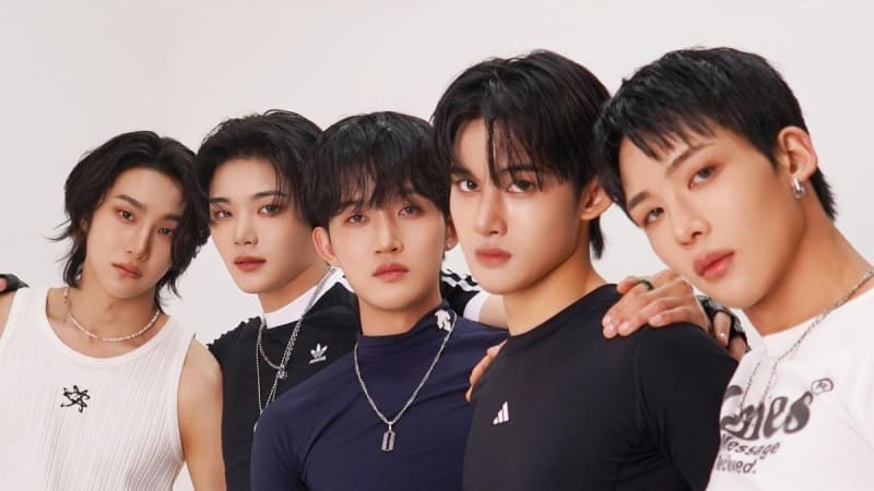 1VERSE – первая K-pop группа с северокорейскими перебежчиками