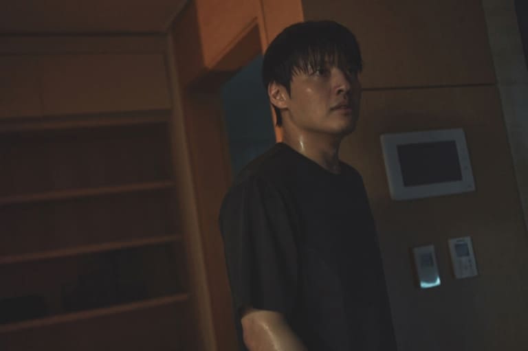 Кан Ха Ныль От Стены до стены Wall to Wall Kang Ha Neul 84제곱미터