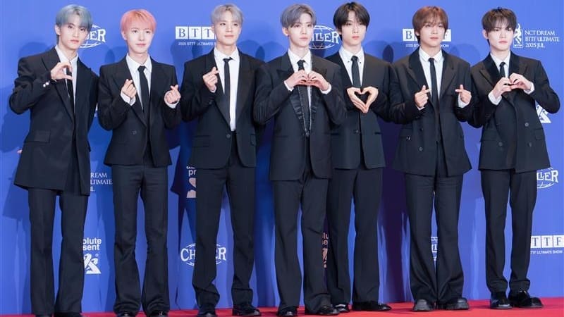 NCT DREAM выпустили пятый полноформатный альбом «Go Back to the Future» («Назад в будущее»)