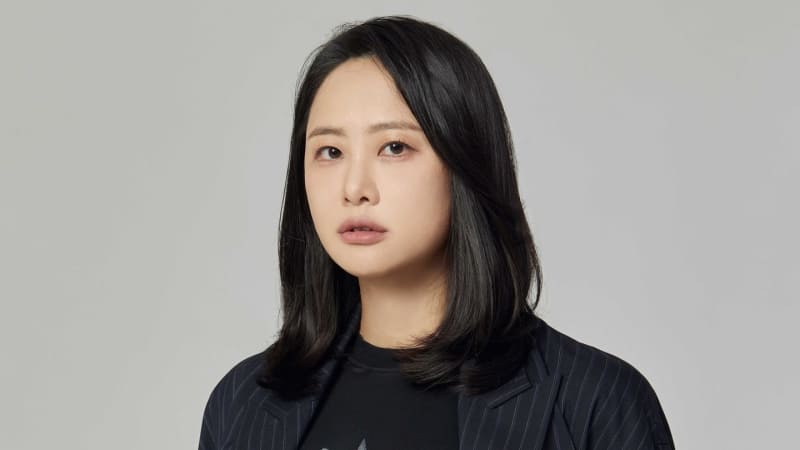 ADOR Ли До Гён Lee Do Kyong
