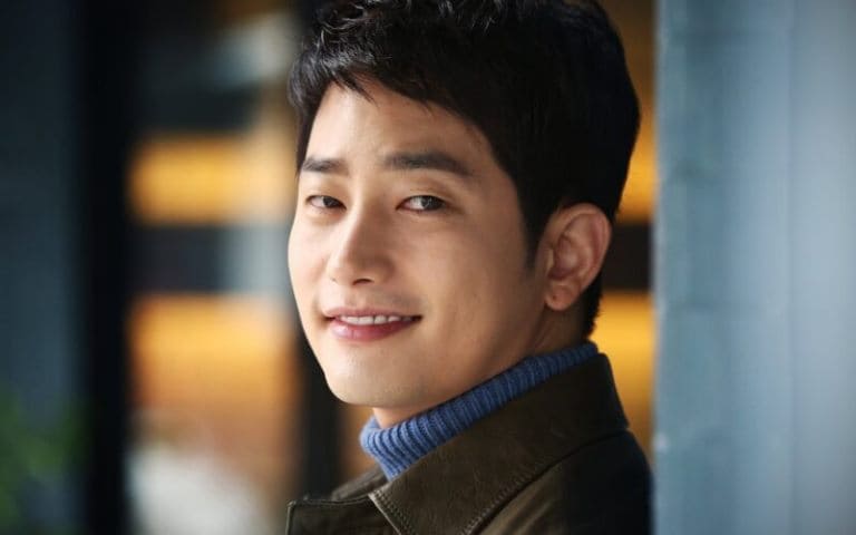 пак Ши Ху Park Si Hoo