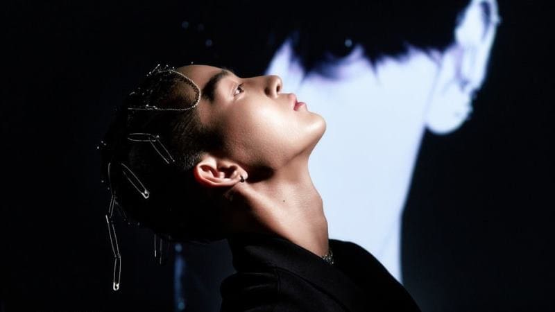 Бывший участник Wanna One и CIX Бэ Джинён дебютировал как сольный исполнитель