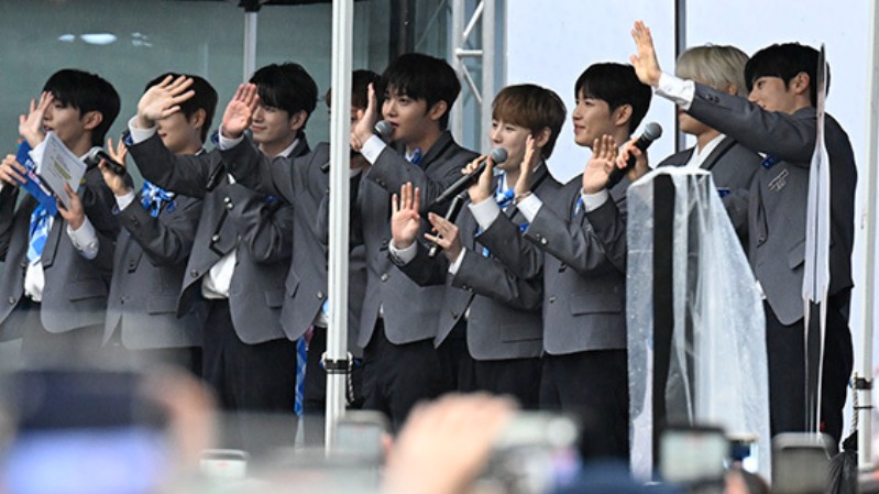 Wanna One возвращаются с реалити-шоу