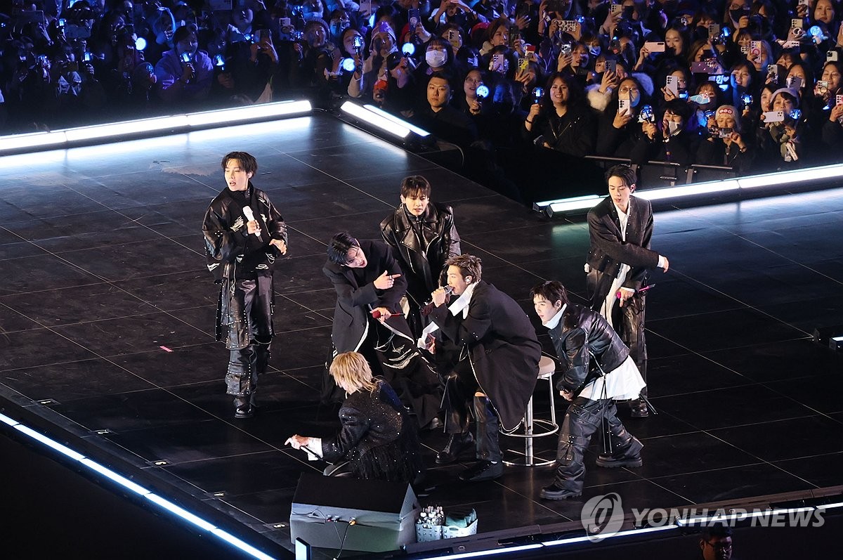 Камбэк BTS: концерт на Кванхвамун Камбэк BTS: концерт на Кванхвамун