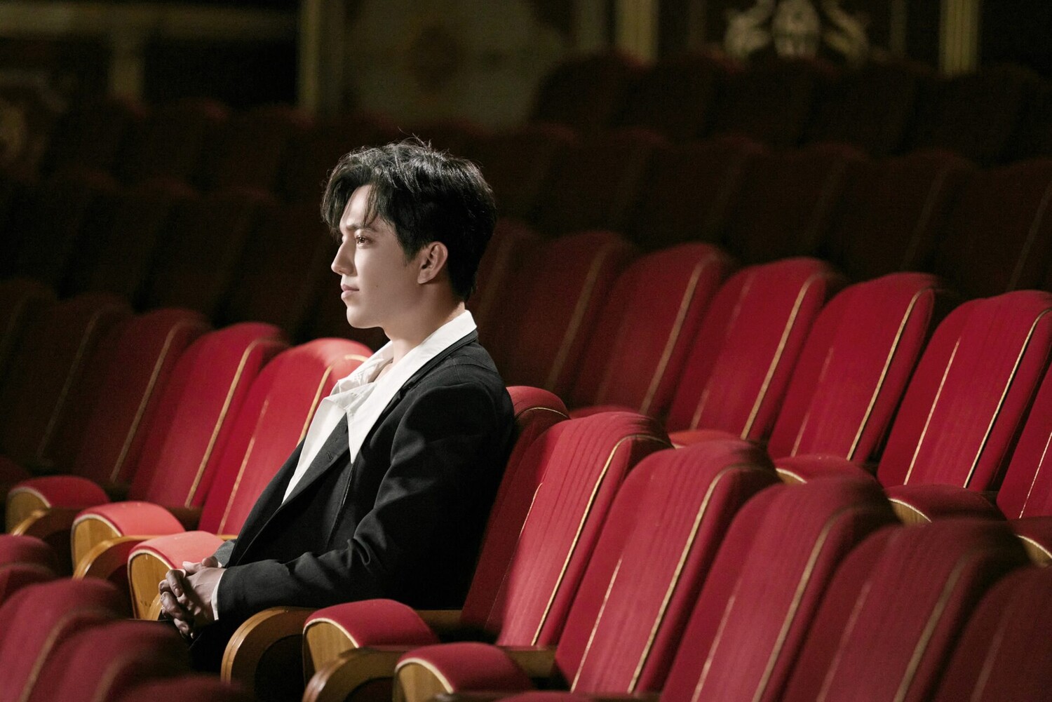 Димаш, Dimash, Voice Beyond Horizon, Голос за горизонтом, 声起地平线