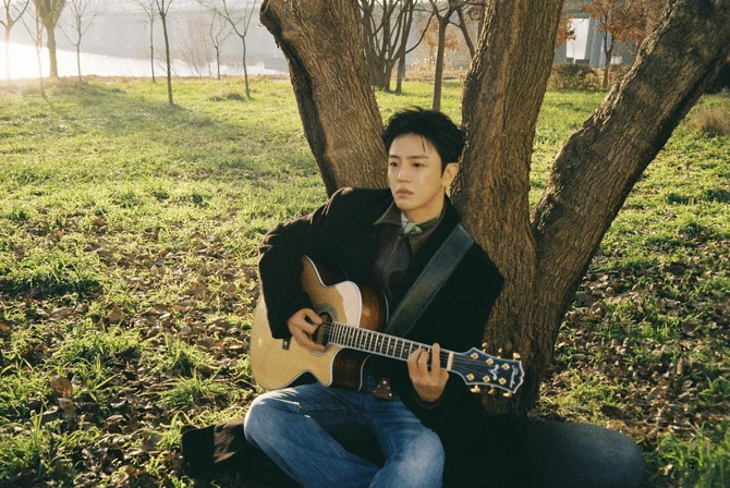 Ли Джихам (Донхун из A.C.E) выпустил первый мини-альбом «Love before M