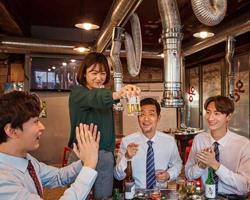 «Хвешик» – корейская вечеринка после работы и ее юридические последствия