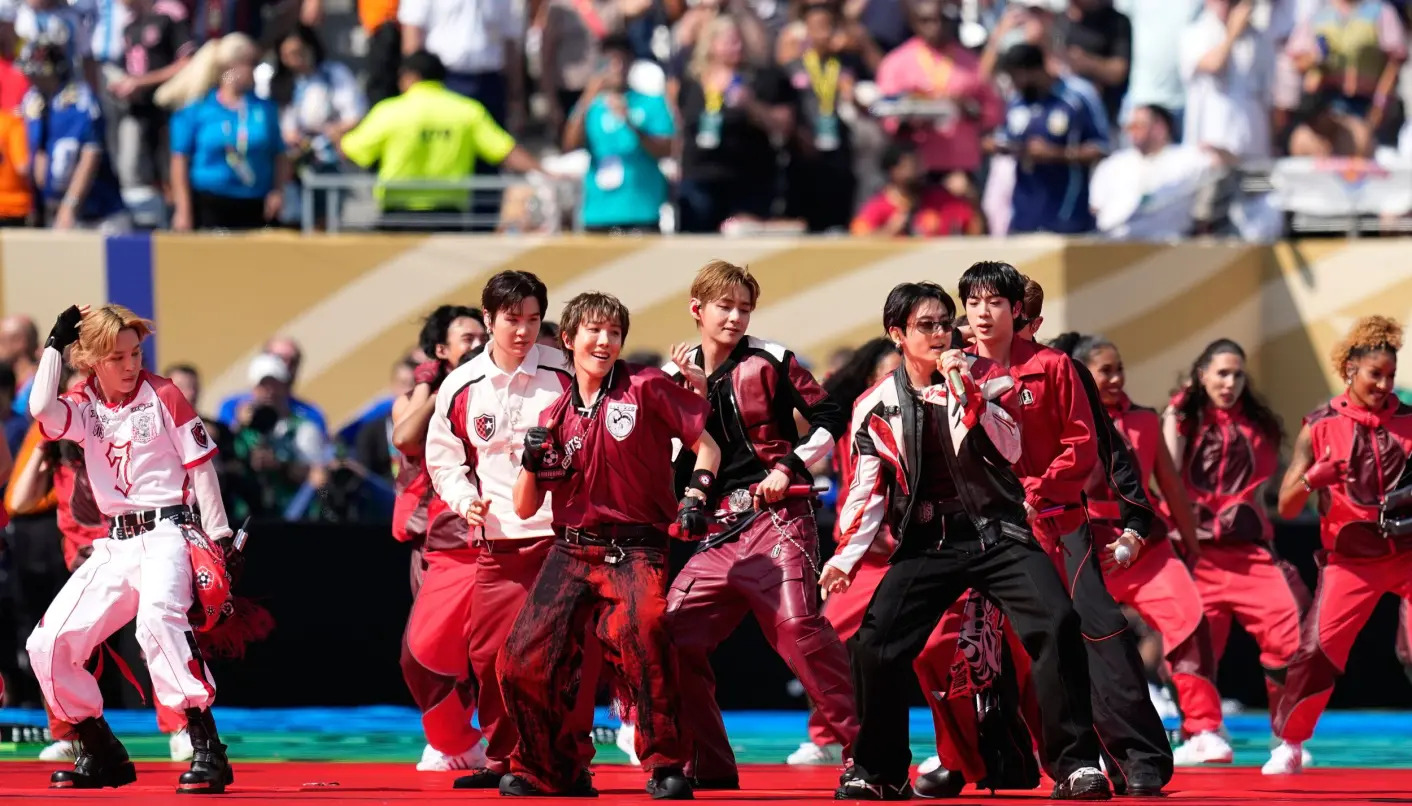 BTS Take the Stage at World Cup Final with «Dynamite»
