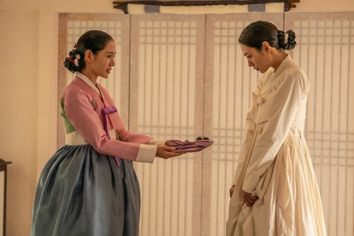 Son Ye Jin, Ji Chang Wook and Nana Star in New Remake of «Dangerous Li