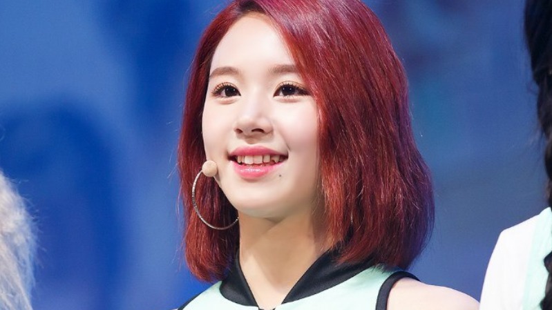 Чэён из TWICE покидает JYP Чэён из TWICE покидает JYP