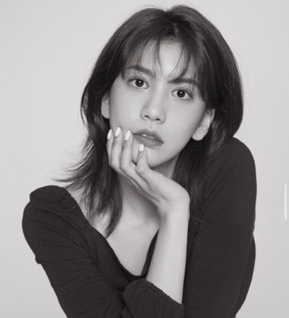 FanAsia - В возрасте 27 лет скончалась актриса Ю Чжу Ын