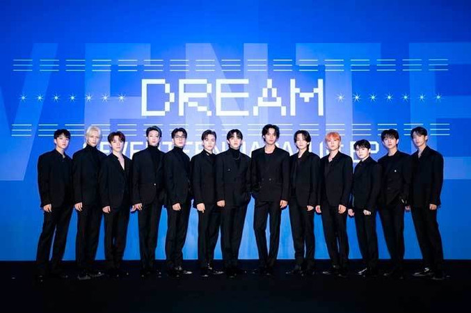 SEVENTEEN первый японский мини-альбом DREAM 세븐틴